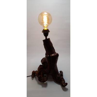 Rustic Vineyard Lamp
